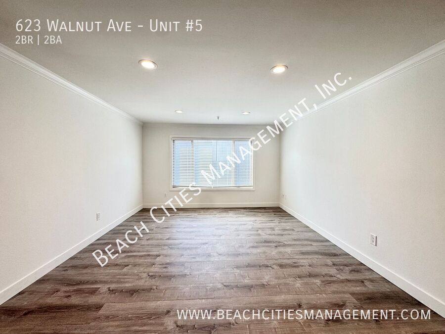 Condo for rent at 623 Walnut Ave #5, Long Beach, CA 90802