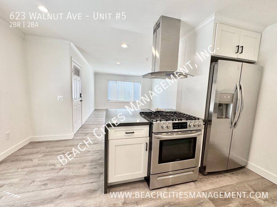 Condo for rent at 623 Walnut Ave #5, Long Beach, CA 90802