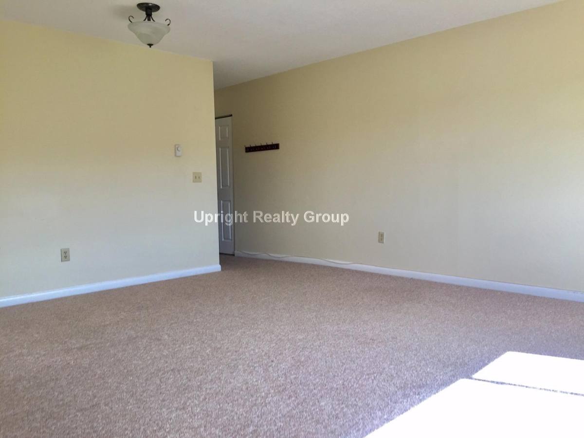 Apartment for rent at 64-66 Mayflower Ave #14, Middleboro, MA 02346