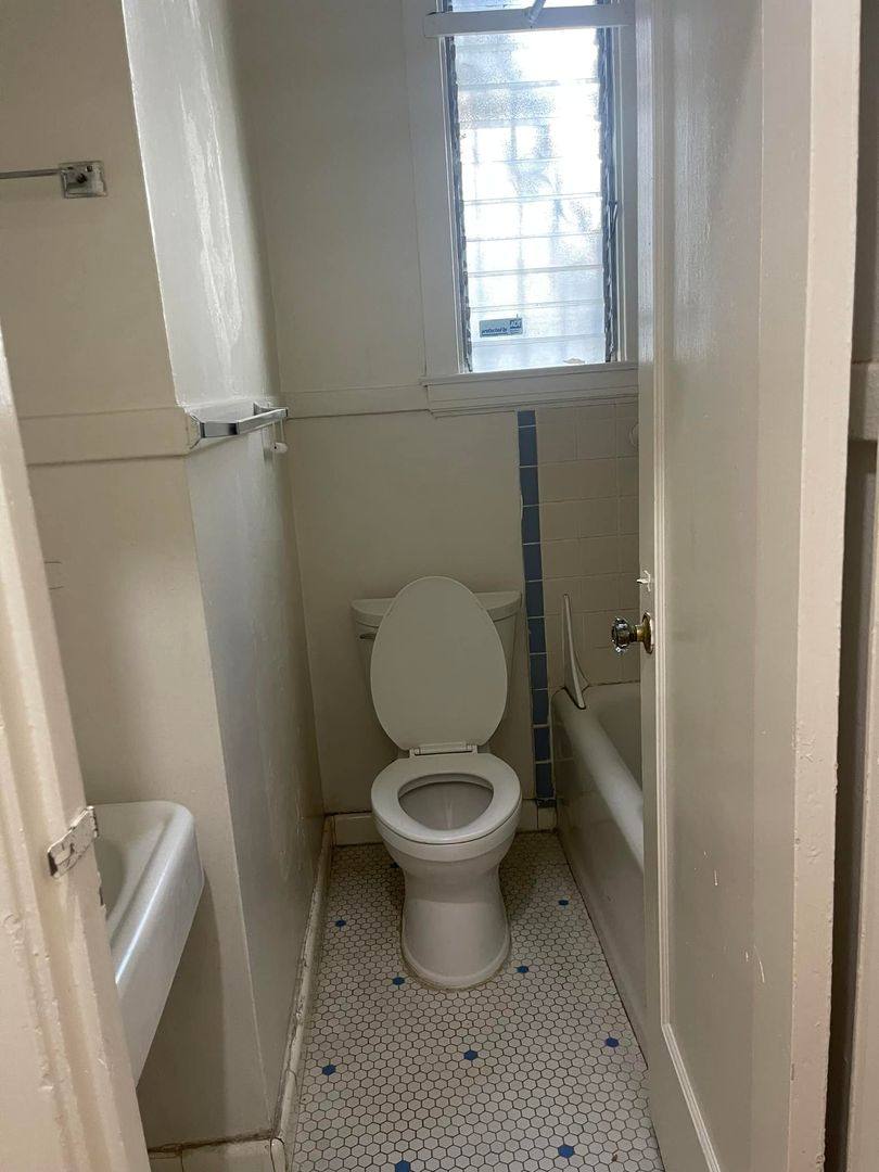 Apartment for rent at 2419 Durant Ave, Berkeley, CA 94704