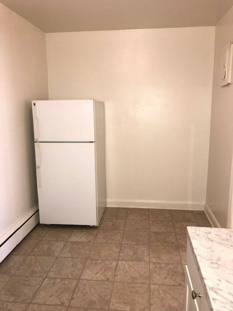 Apartment for rent at 505 W University Parkway, Baltimore, MD 21210