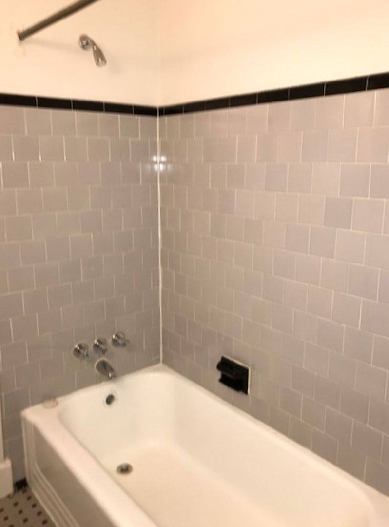 Apartment for rent at 505 W University Parkway, Baltimore, MD 21210