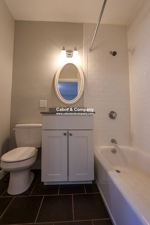 Apartment for rent at 20 Roberts St #5, Brookline, MA 02445