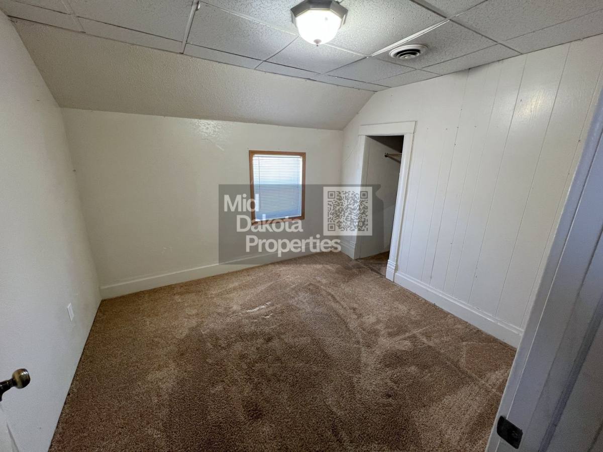 Apartment for rent at 821 E 7th, Mitchell, SD 57301