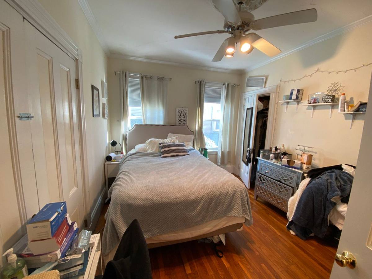 Apartment for rent at 172 Elm St #1A, Cambridge, MA 02140