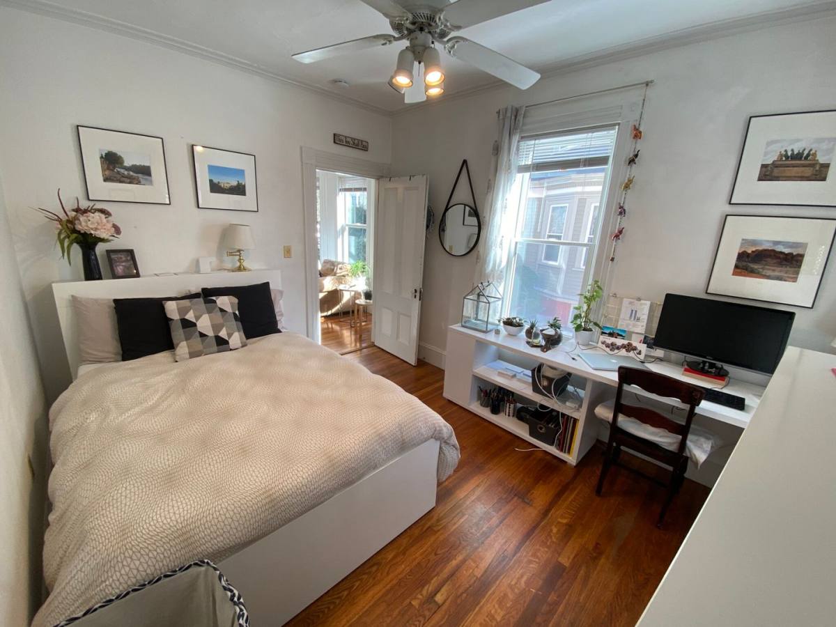Apartment for rent at 172 Elm St #1A, Cambridge, MA 02140