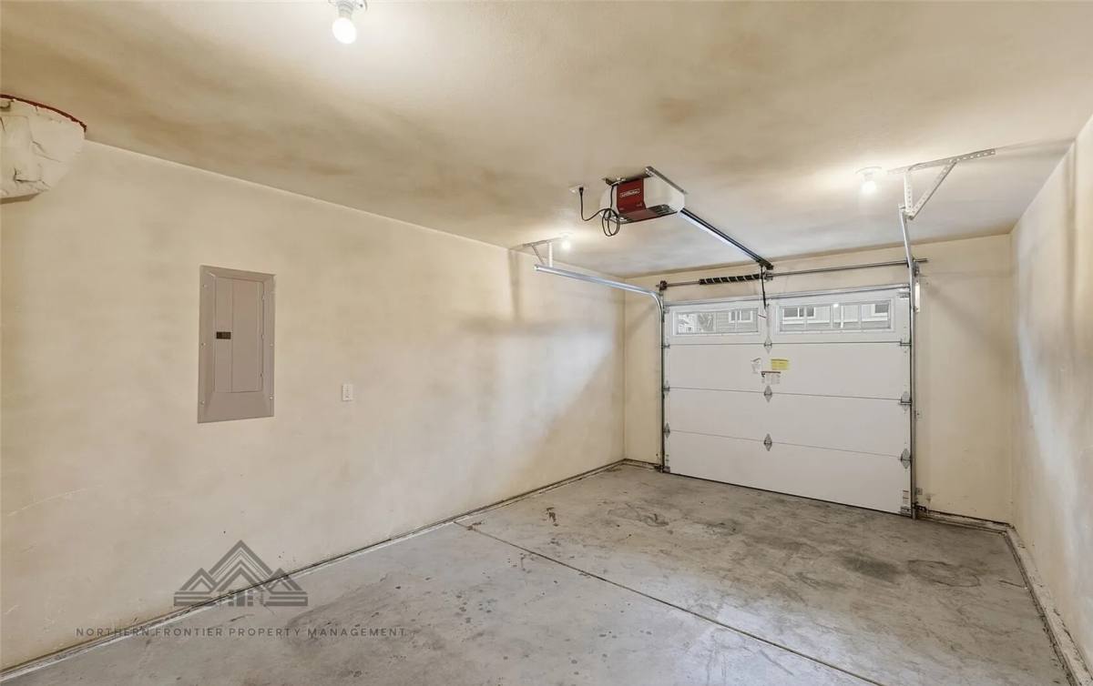 Apartment for rent at 218 E Whitman Dr, College Place, WA 99324