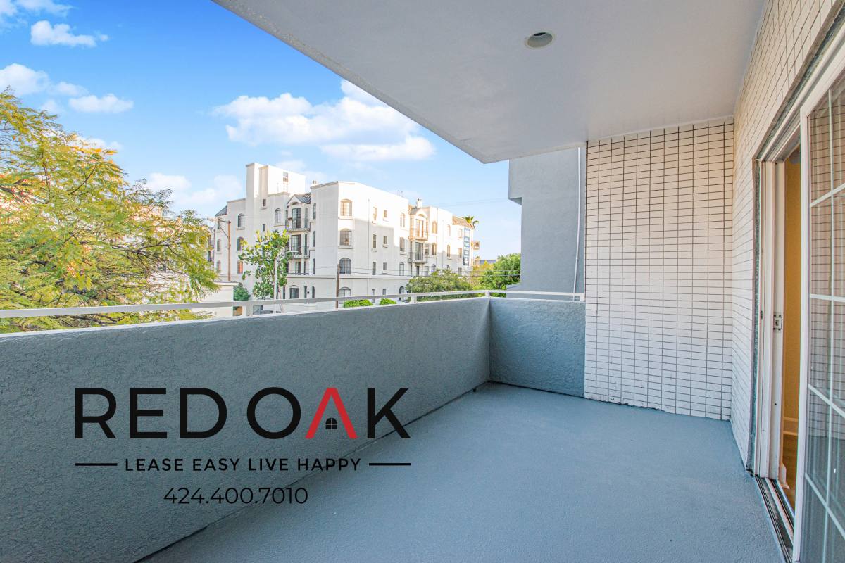 Condo for rent at 317 S Hamel Rd #C, Los Angeles, CA 90048