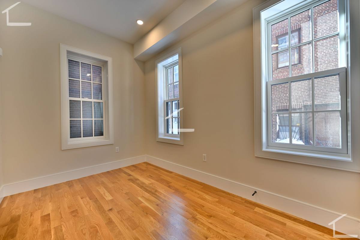 Apartment for rent at 18 Winchester St #1, Boston, MA 02116