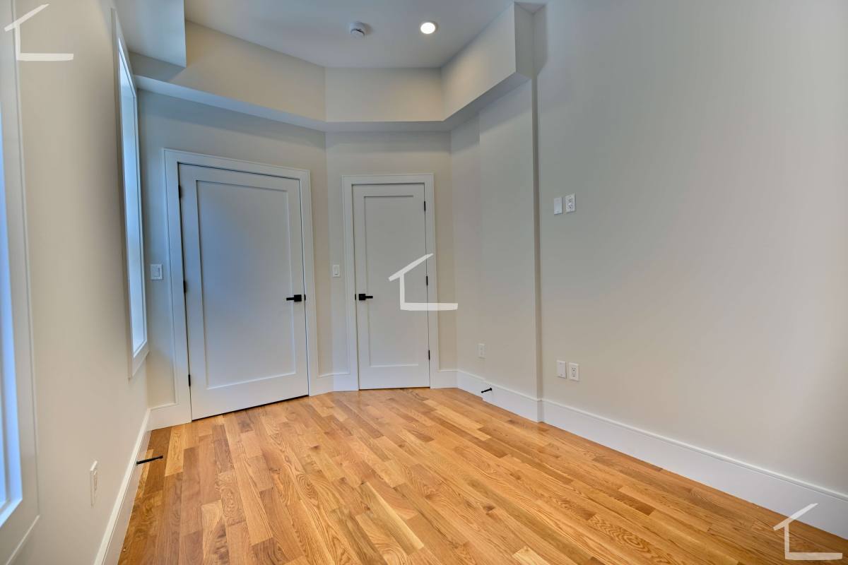Apartment for rent at 18 Winchester St #1, Boston, MA 02116