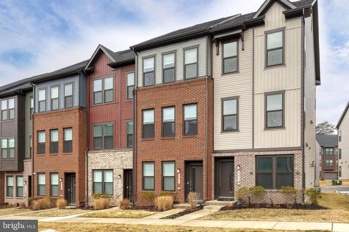 Townhouse for rent at 297 Freshet Lane, Laurel, MD 20724