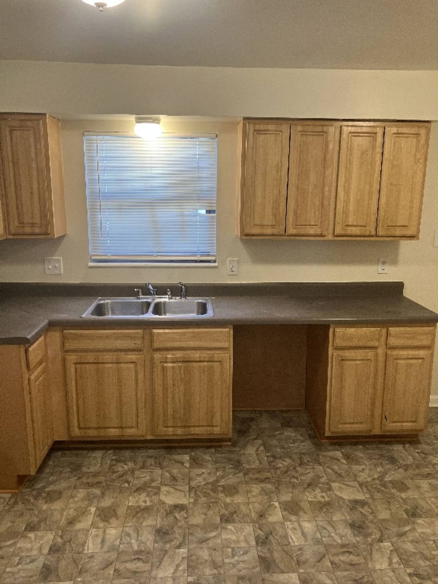 Townhouse for rent at 2002 E Obear Ave, Saint Louis, MO 63107