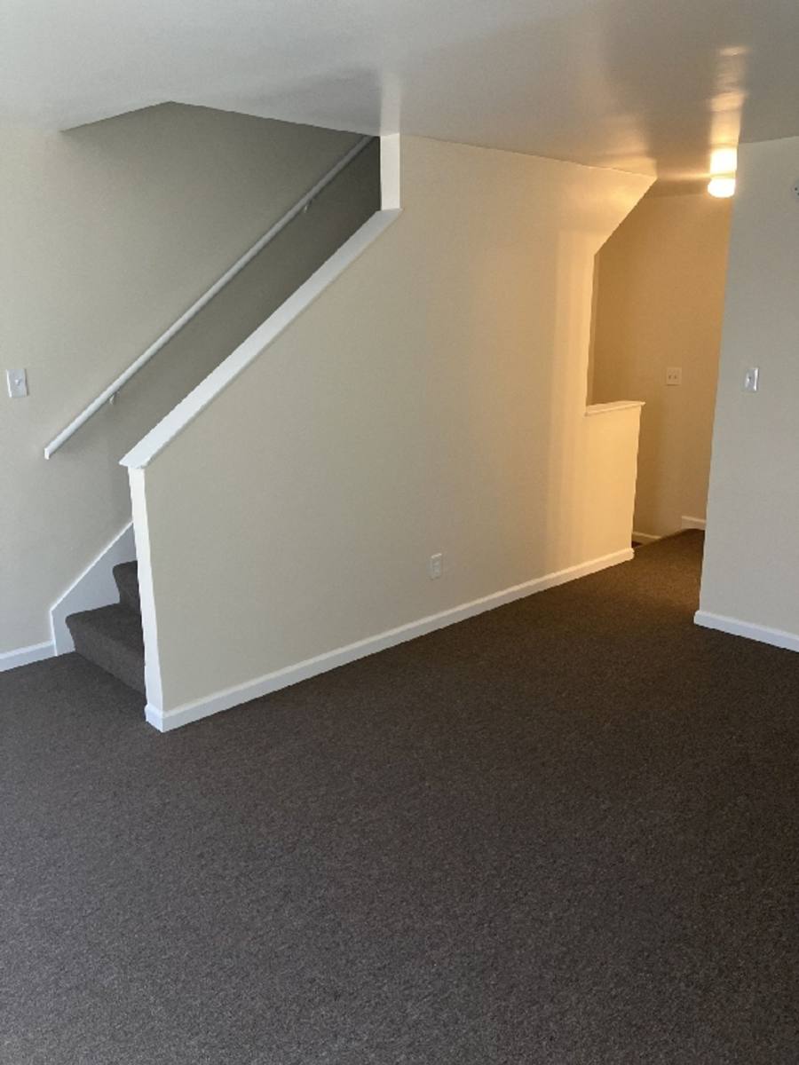 Townhouse for rent at 2002 E Obear Ave, Saint Louis, MO 63107