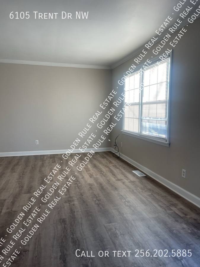 House for rent at 6105 Trent Dr NW, Huntsville, AL 35810