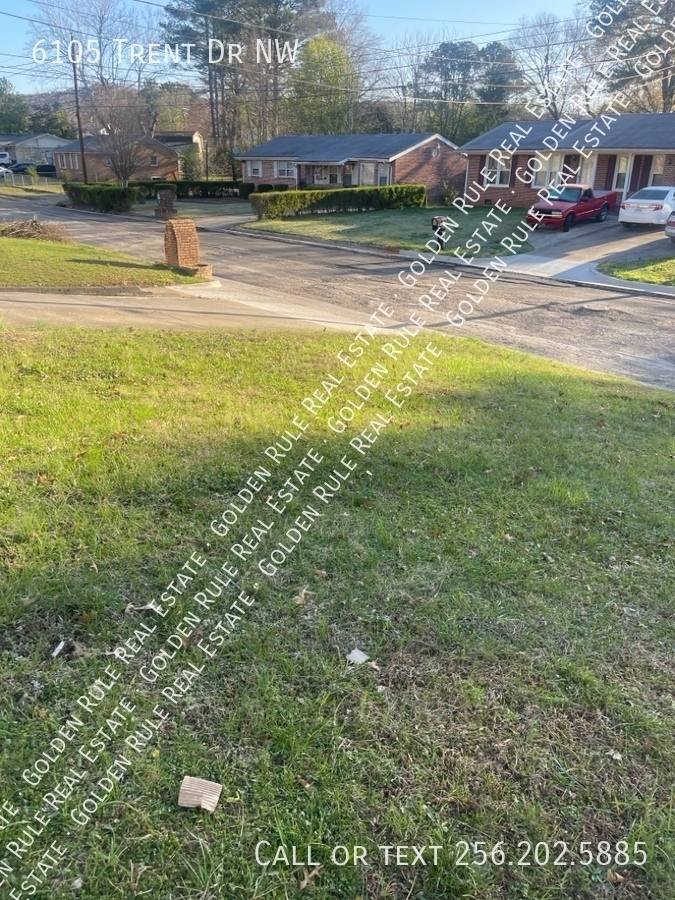 House for rent at 6105 Trent Dr NW, Huntsville, AL 35810