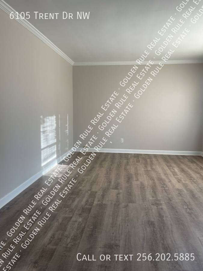 House for rent at 6105 Trent Dr NW, Huntsville, AL 35810