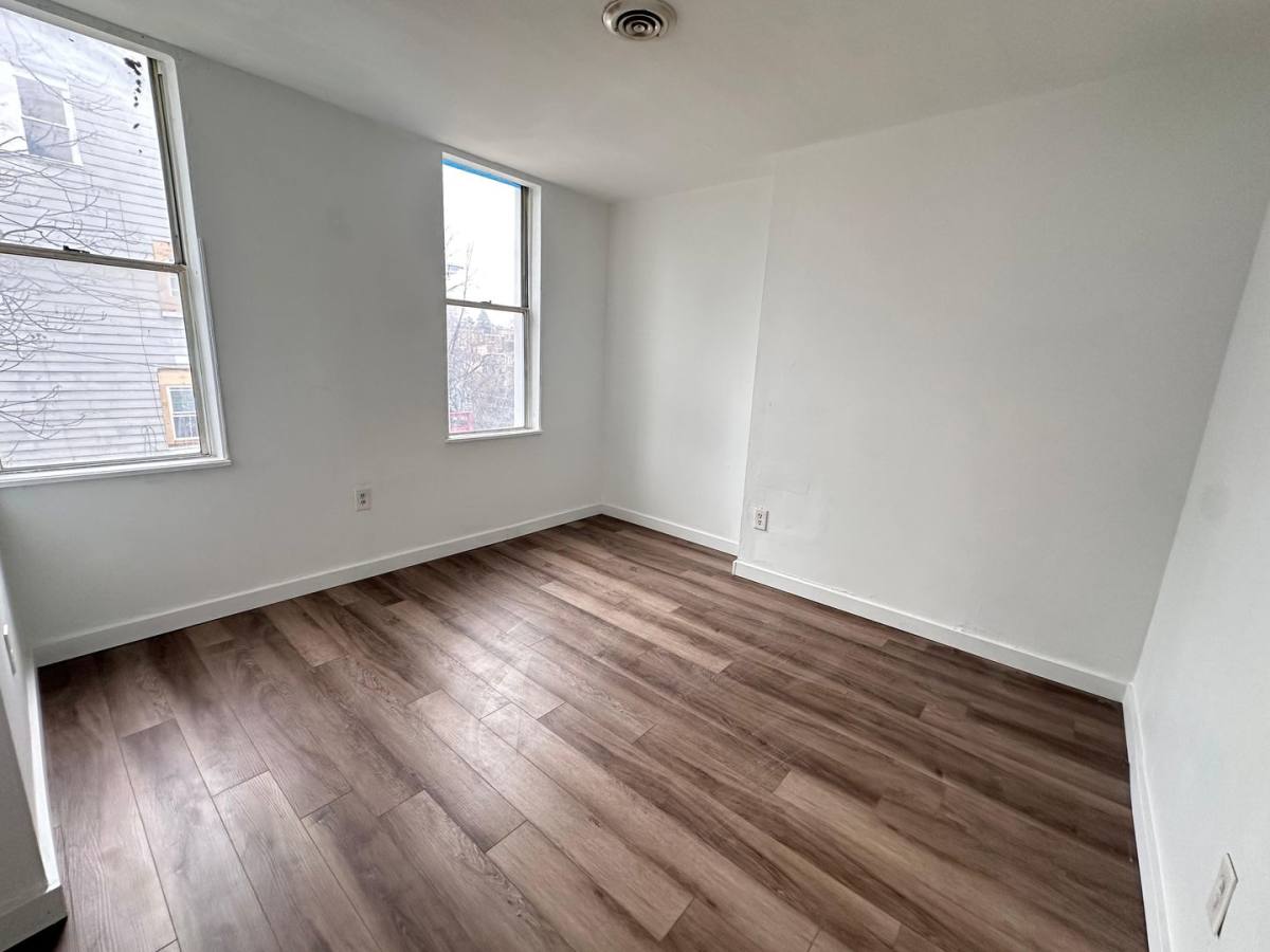 Apartment for rent at 132 Charles St, Pittsburgh, PA 15210