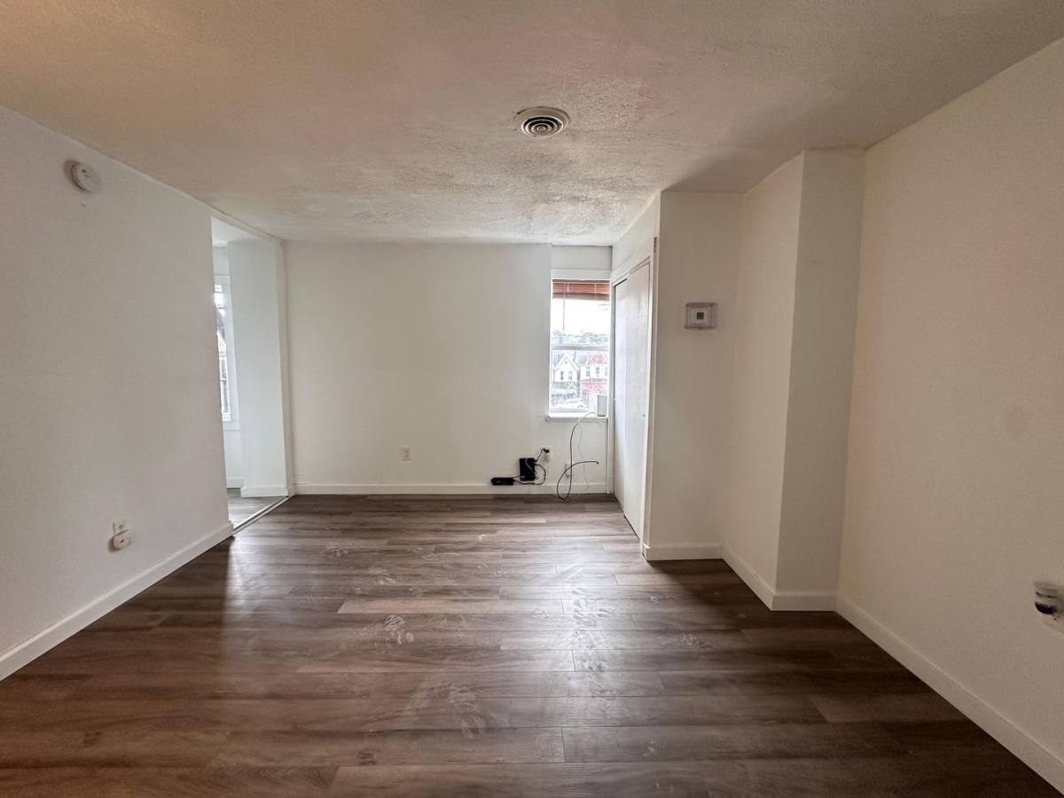 Apartment for rent at 132 Charles St, Pittsburgh, PA 15210