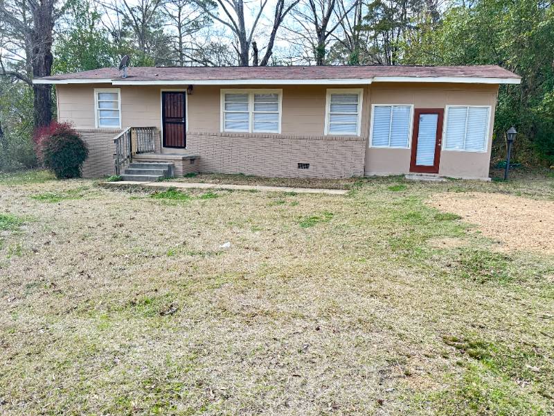 House for rent at 3679 S Southland, Jackson, MS 39212