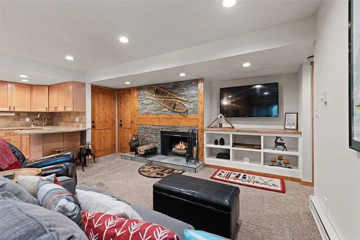 Condo for rent at 433 Wild Irishman Rd #1039, Dillon, CO 80435