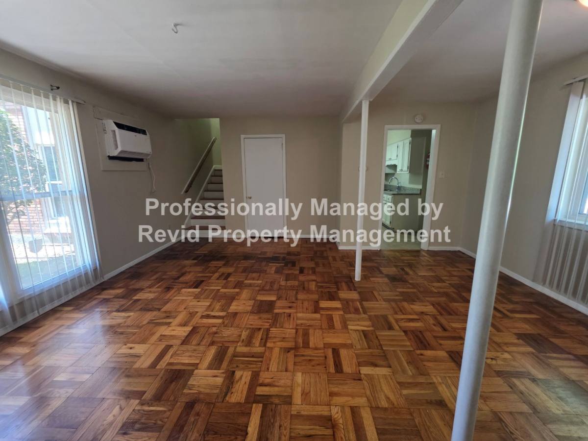 Apartment for rent at 1280 Harbert, Memphis, TN 38104