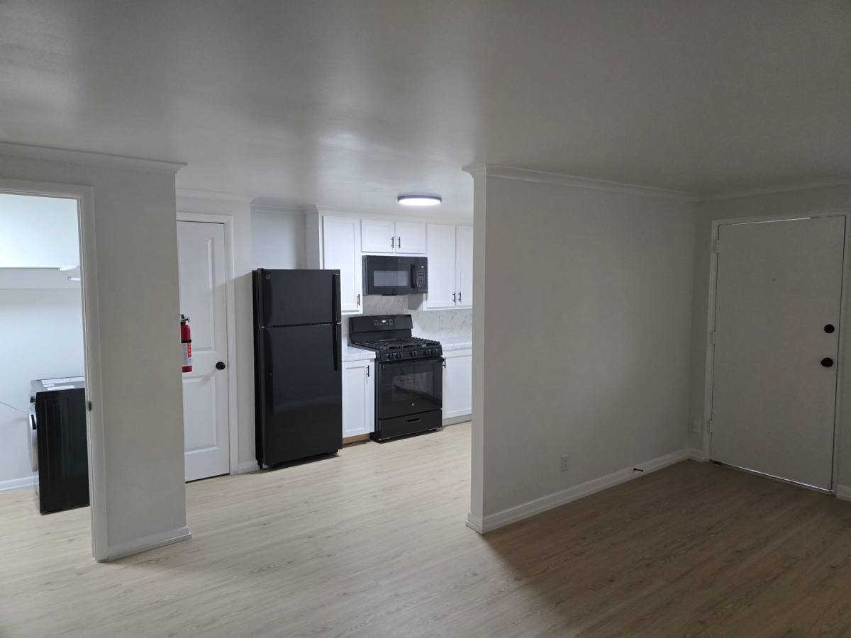 Apartment for rent at 1401-1403 S Frisco Ave, Tulsa, OK 74119