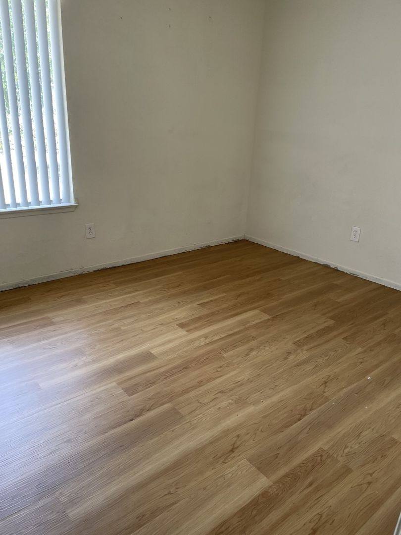 House for rent at 61721 Oleander Dr, Joshua Tree, CA 92252