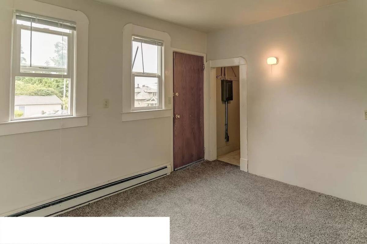 House for rent at 312 Pine St, Bellingham, WA 98225