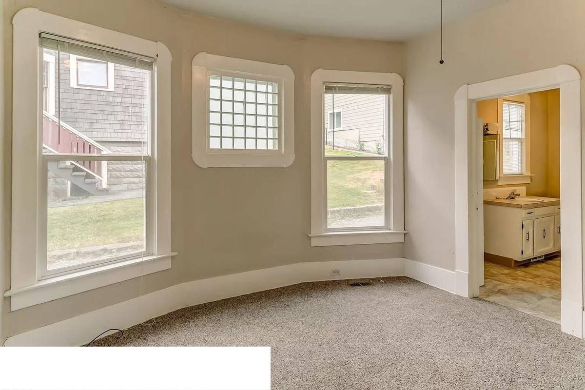 House for rent at 312 Pine St, Bellingham, WA 98225