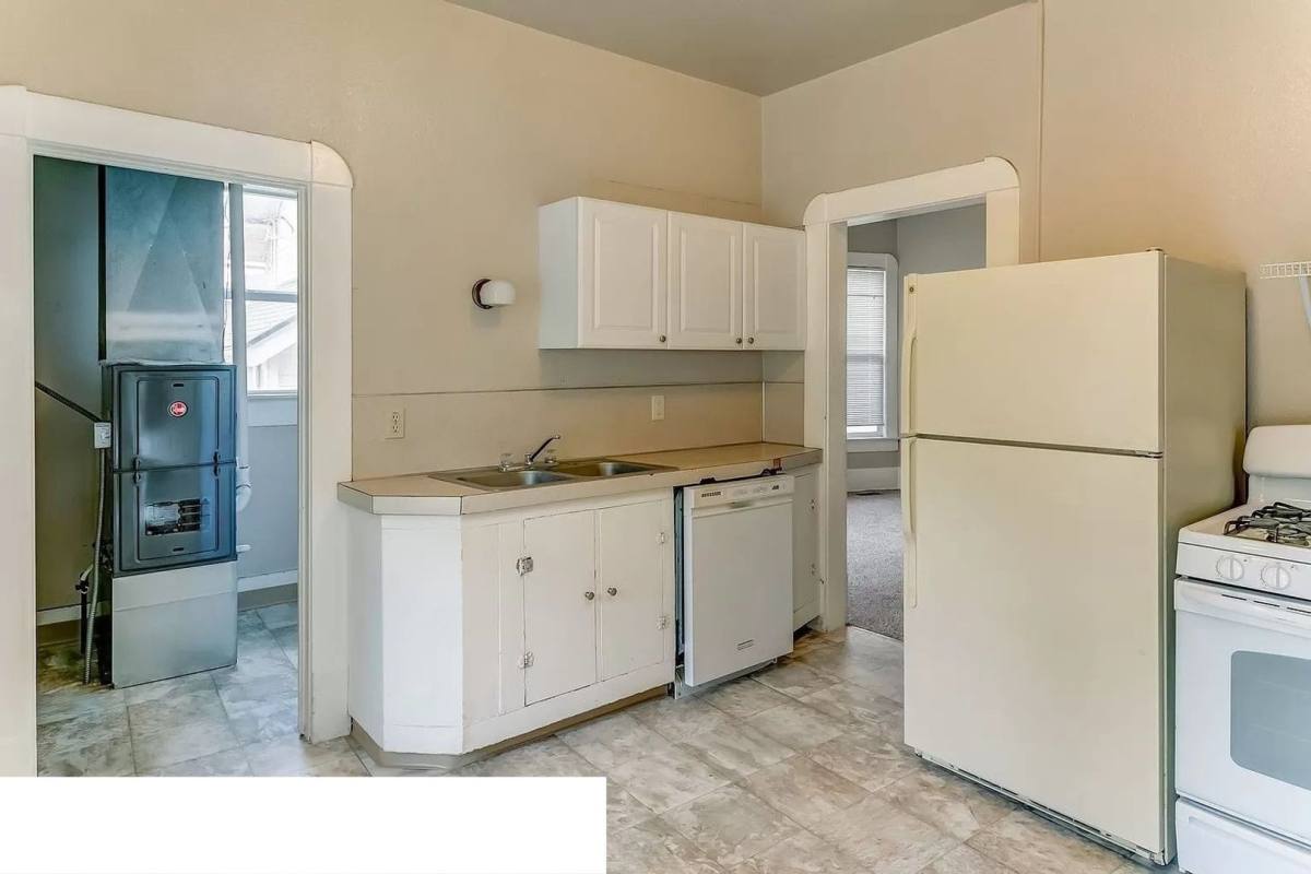 House for rent at 312 Pine St, Bellingham, WA 98225