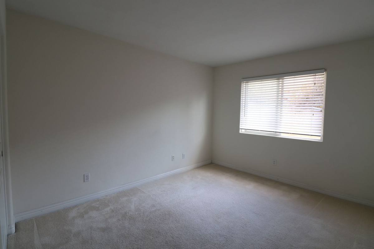 House for rent at 926 Louisa Terrace #ROOM, Santa Maria, CA 93455