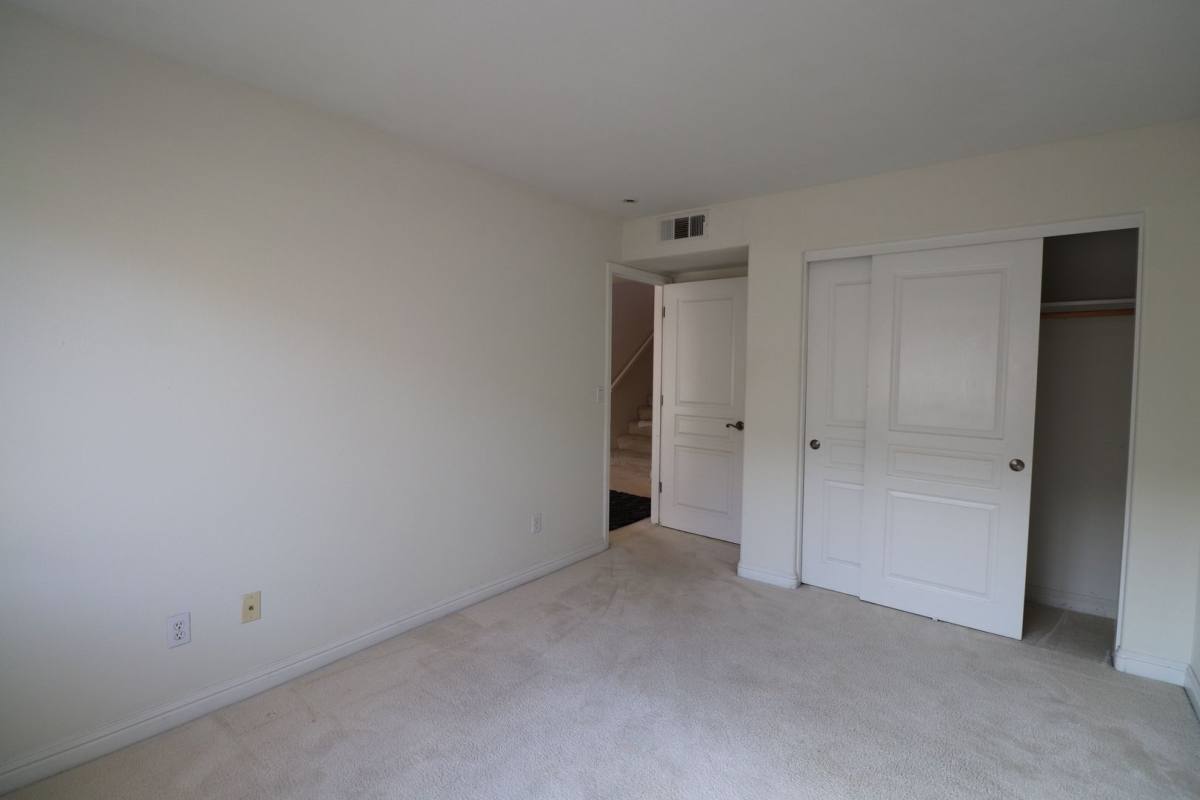 House for rent at 926 Louisa Terrace #ROOM, Santa Maria, CA 93455