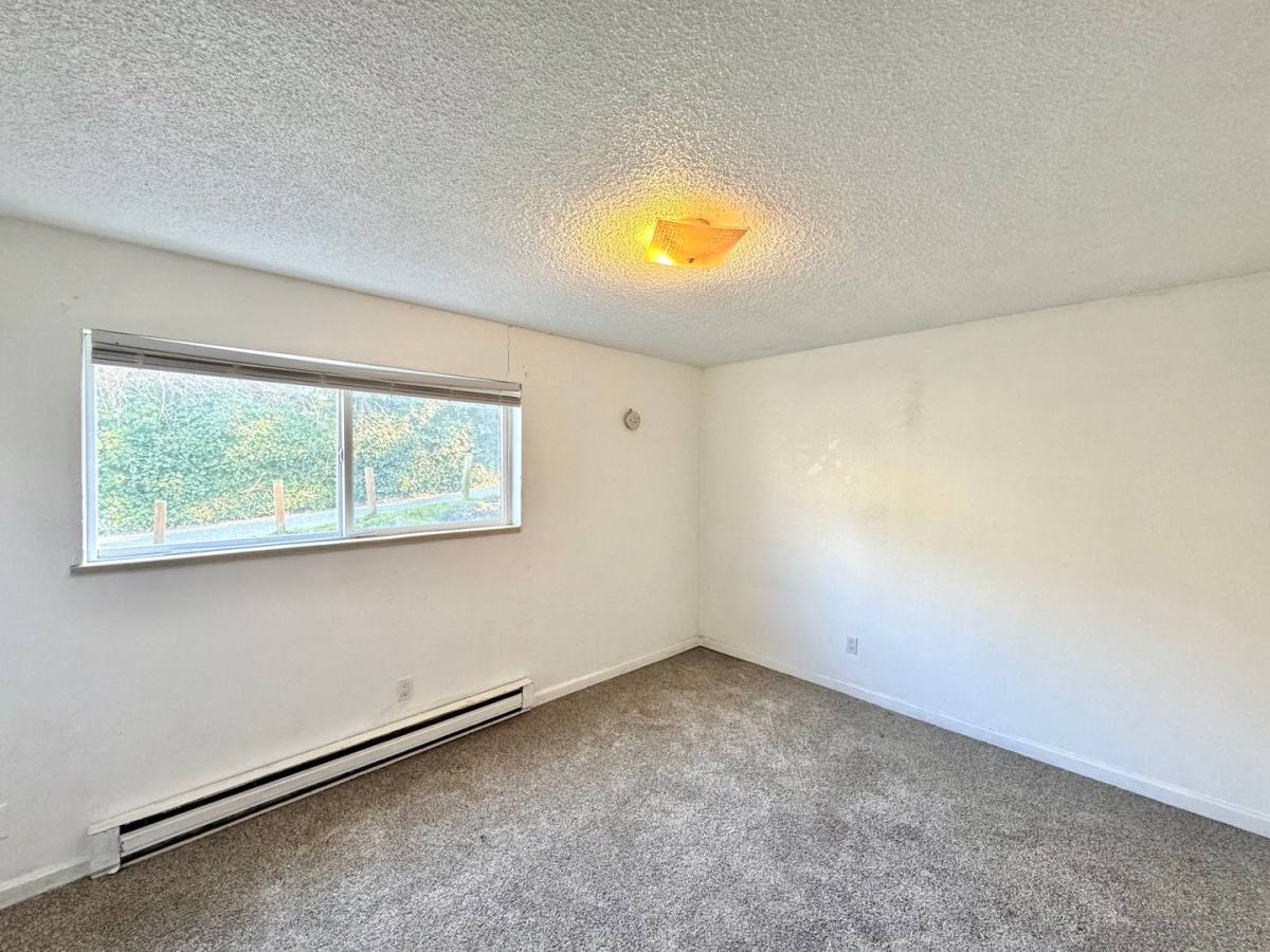 Apartment for rent at 4102 38th Ave S, Seattle, WA 98118