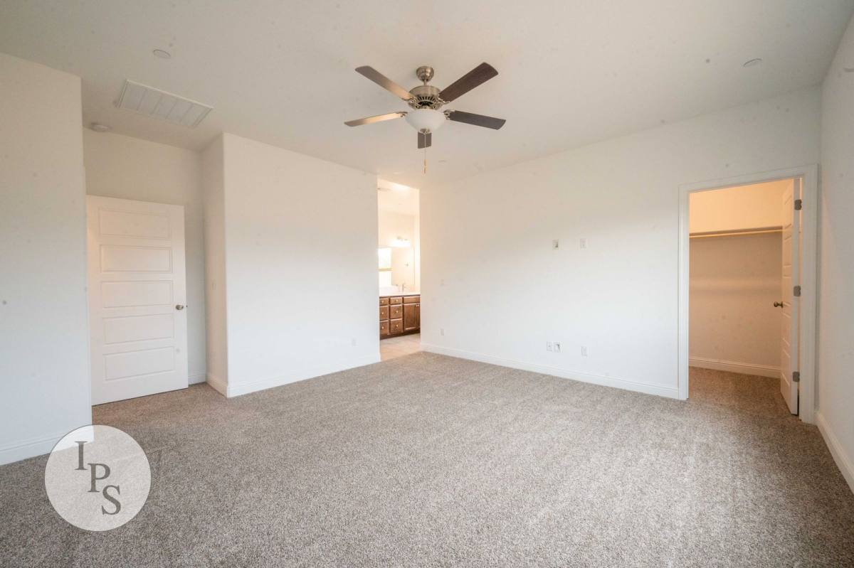 House for rent at 352 N Millard Ave, Fresno, CA 93727