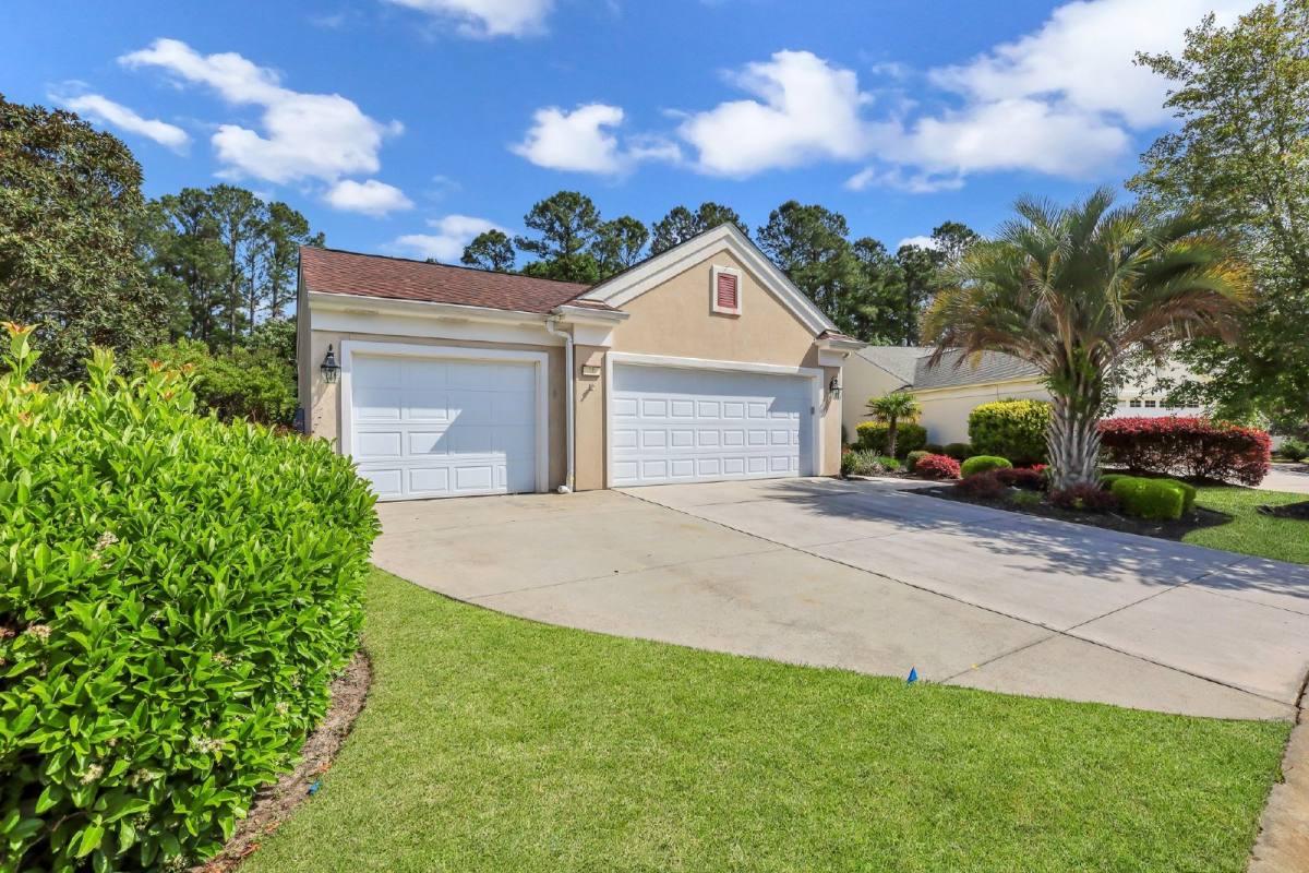 House for rent at 10 Candlelight Lane, Okatie, SC 29909