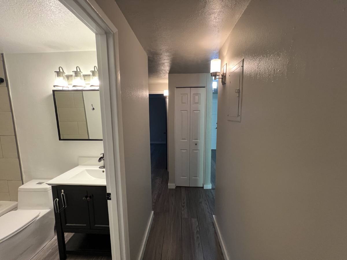 Apartment for rent at 3845 Colony Oaks Dr, Eugene, OR 97405