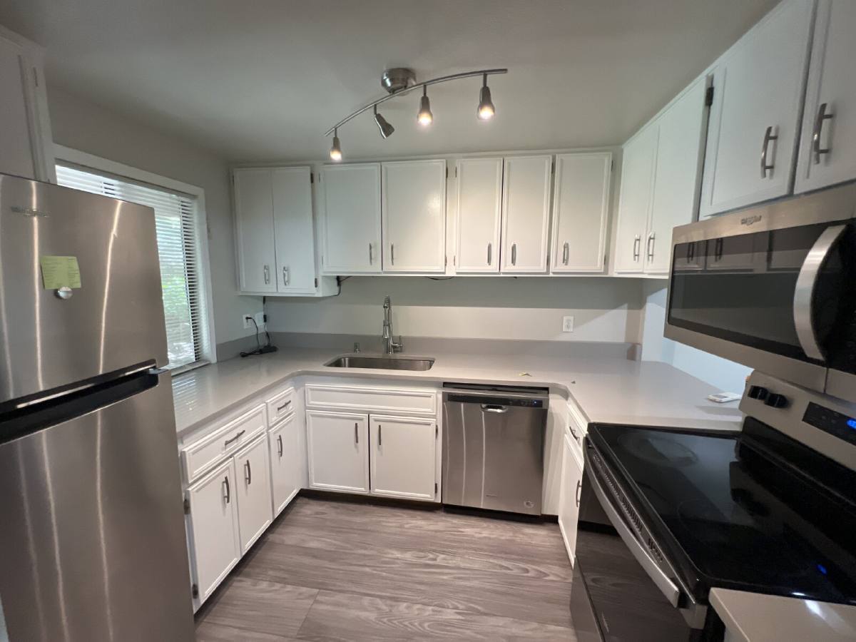 Apartment for rent at 3845 Colony Oaks Dr, Eugene, OR 97405