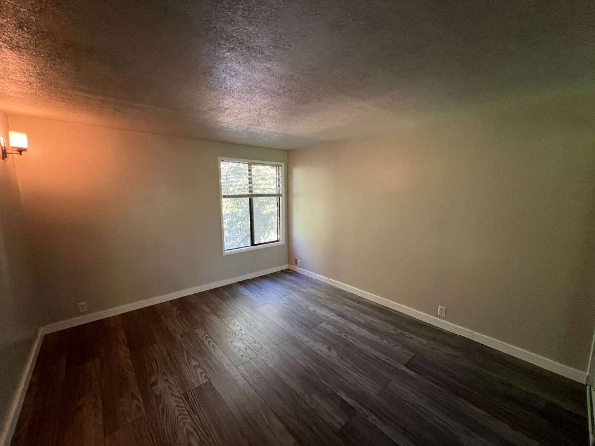 Apartment for rent at 3845 Colony Oaks Dr, Eugene, OR 97405