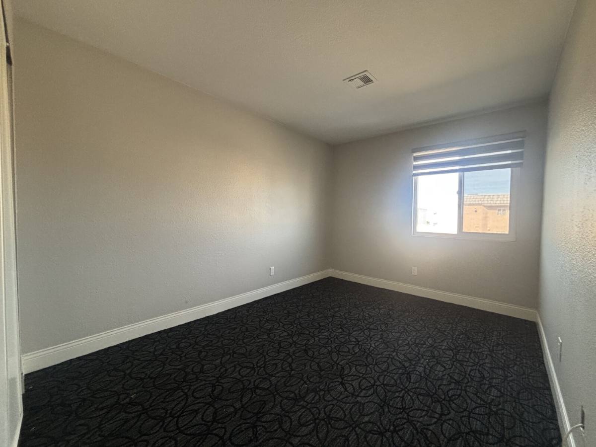 Apartment for rent at 5660 E Lake Mead Blvd #D, Las Vegas, NV 89156
