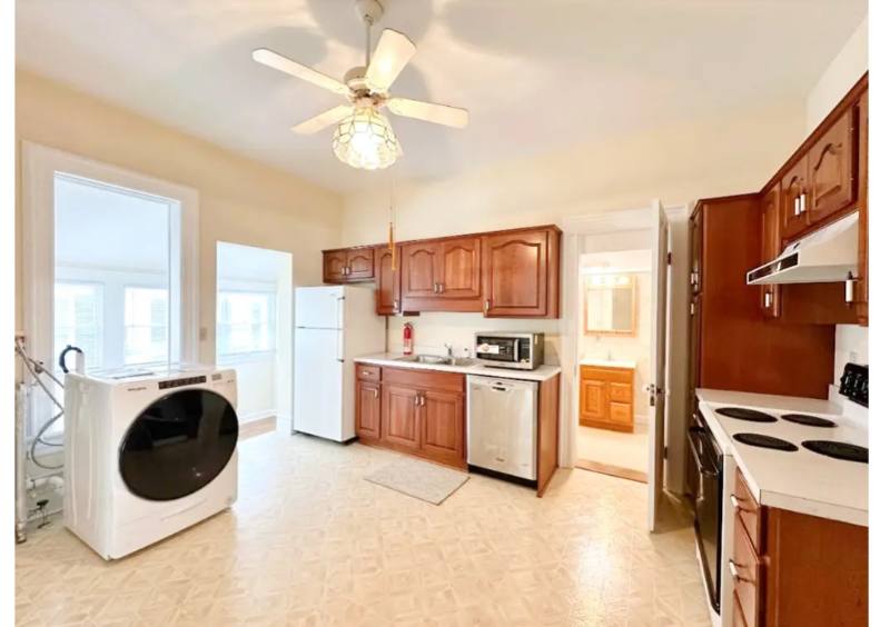 Apartment for rent at 573 Bloom St #201, Danville, PA 17821