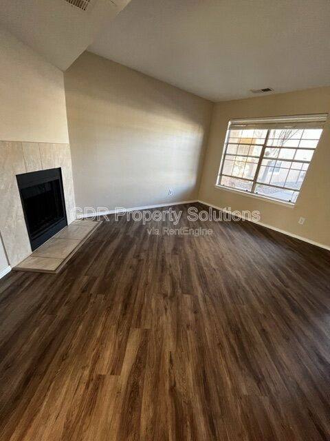 Apartment for rent at 706 Fruit Ave NW #A, Albuquerque, NM 87102