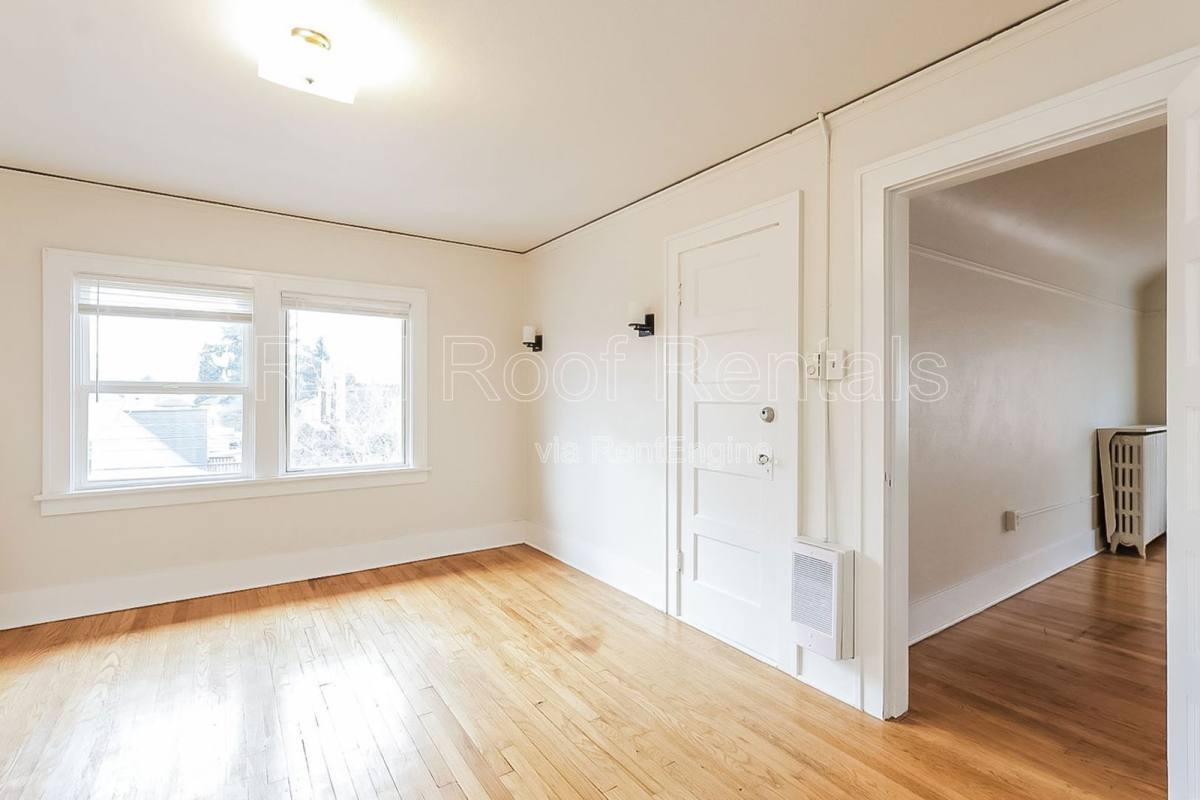 Apartment for rent at 1319 S 6th Ave #C, Tacoma, WA 98405