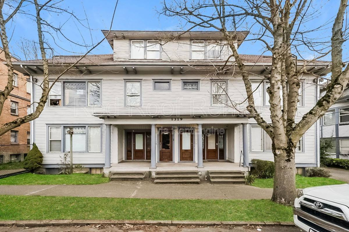 Apartment for rent at 1319 S 6th Ave #C, Tacoma, WA 98405