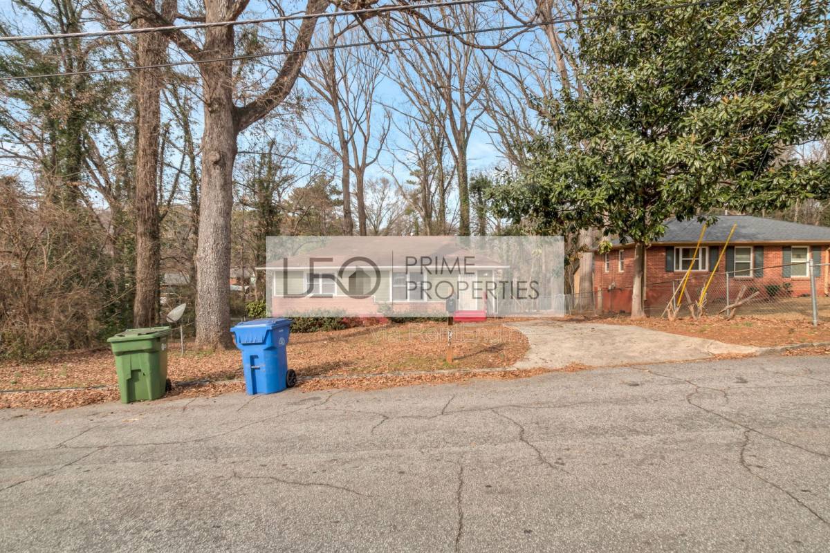 House for rent at 751 Yale Place SW, Atlanta, GA 30315