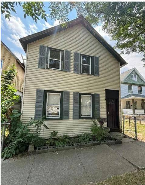 House for rent at 7001 Hague Ave, Cleveland, OH 44102