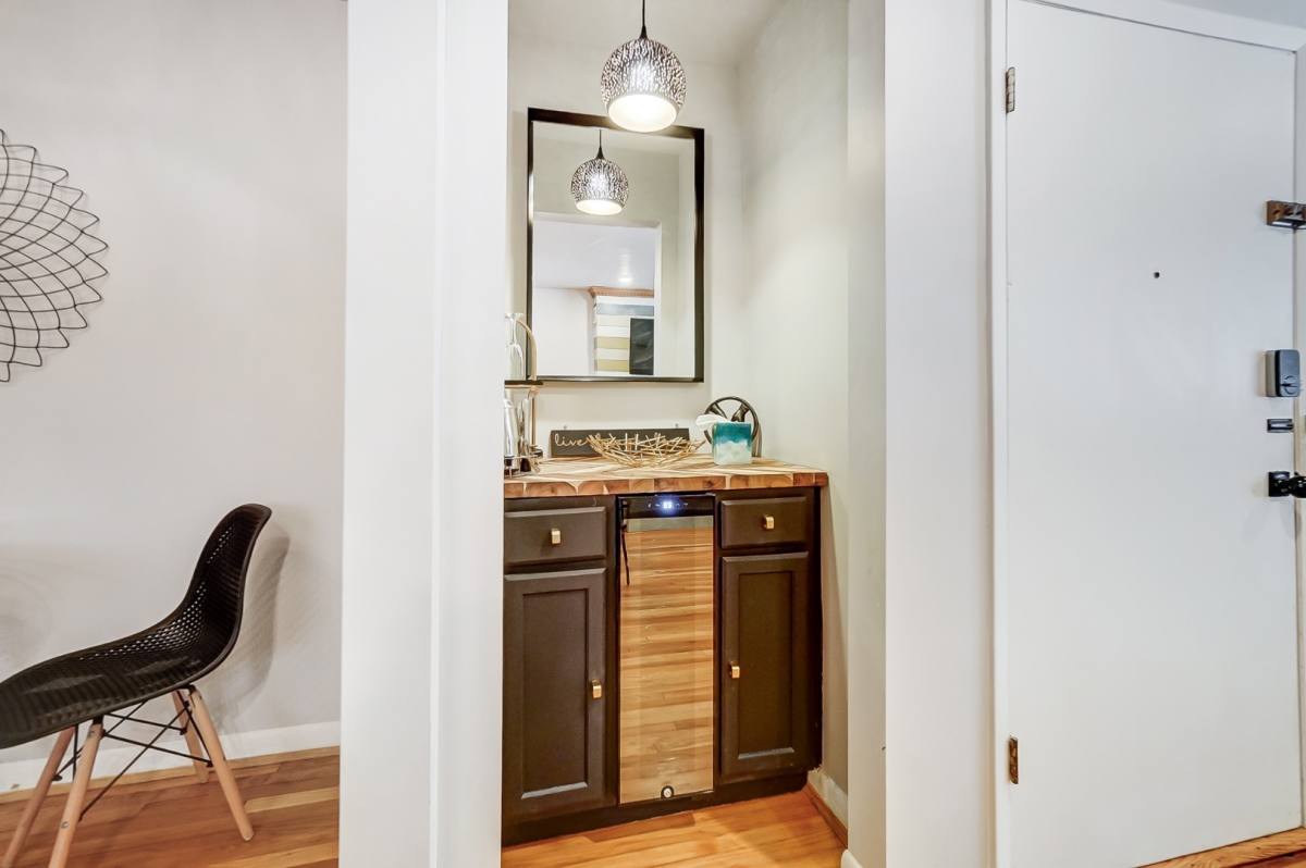 Apartment for rent at 6159 Ridge Ave #2, Cincinnati, OH 45213