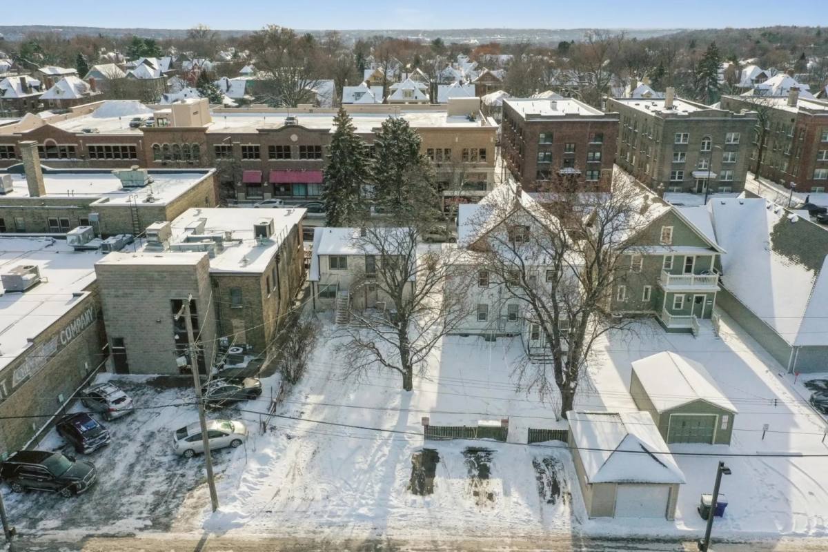 Apartment for rent at 885 Grand Ave #5, Saint Paul, MN 55105