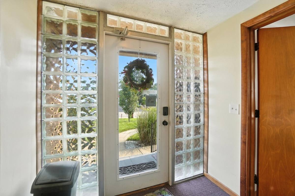 Apartment for rent at 3517 W Galbraith Rd #3, Cincinnati, OH 45239