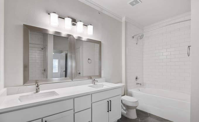 Apartment for rent at 21550 Provincial Blvd, Katy, TX 77450