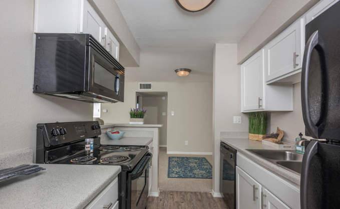 Apartment for rent at 8630 Easton Commons Dr, Houston, TX 77095